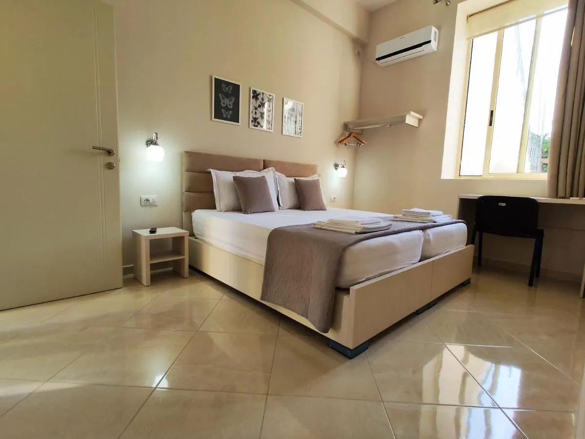 فندق مبيت وإفطار بيرات Olive B&B ألبانيا